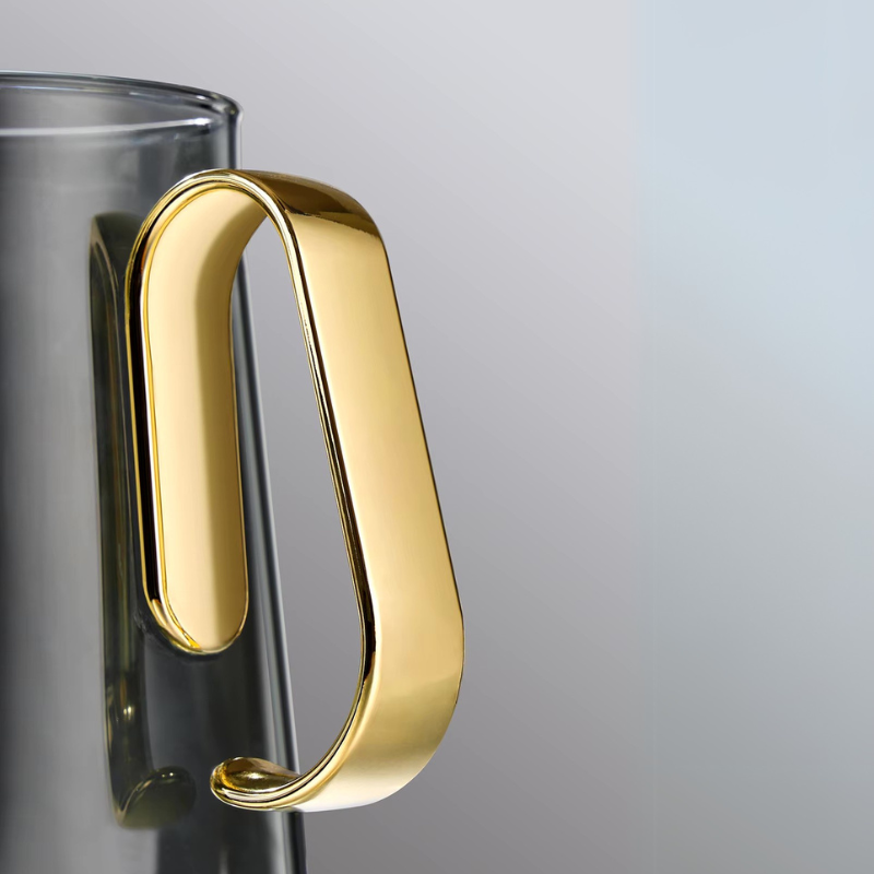 The Glass Poetry Teapot — A Floating Ritual of Light and Tea